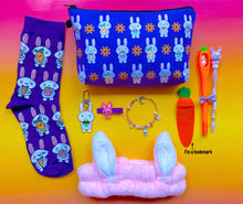 Load image into Gallery viewer, chic and unique pack | tween subscription box