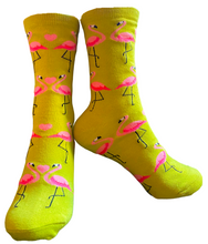 Load image into Gallery viewer, Fabulous Flamingo Ankle Socks /
